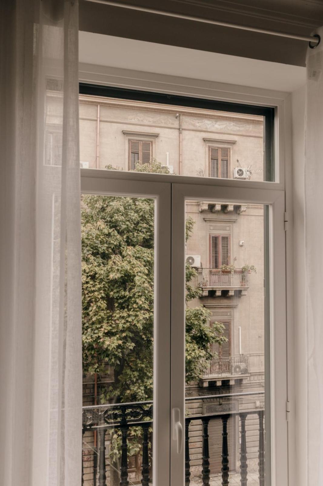 Sofia'S Central Apartment Palermo Buitenkant foto